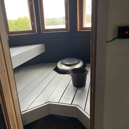Detached House By A Close Center * Ювяскюля